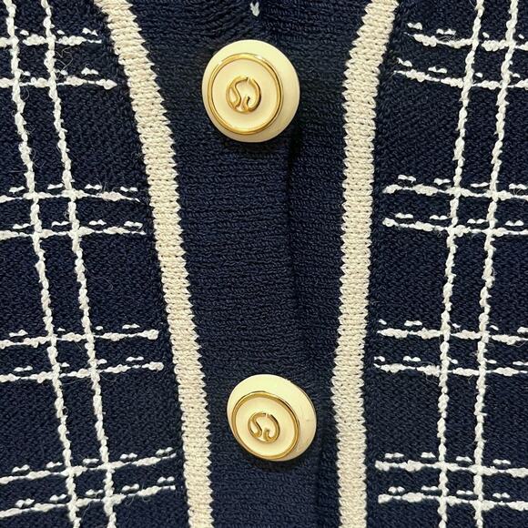 St John Collection Vintage Blue/ White Windowpane Plaid Knit Button Sweater 12 - Picture 5 of 7